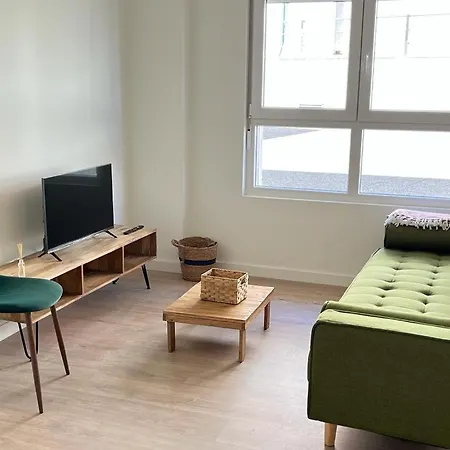 A Estrenar En Ribamontan Al Mar *